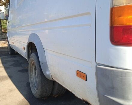 Білий Мерседес Sprinter, об'ємом двигуна 2 л та пробігом 356 тис. км за 2044 $, фото 3 на Automoto.ua