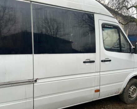 Белый Мерседес Sprinter, объемом двигателя 2.9 л и пробегом 355 тыс. км за 5999 $, фото 3 на Automoto.ua