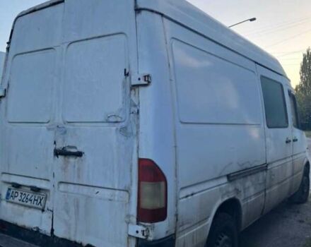 Белый Мерседес Sprinter, объемом двигателя 2.3 л и пробегом 792 тыс. км за 3900 $, фото 1 на Automoto.ua