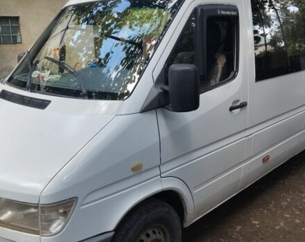 Белый Мерседес Sprinter, объемом двигателя 2.9 л и пробегом 355 тыс. км за 4999 $, фото 8 на Automoto.ua