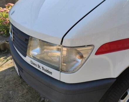 Белый Мерседес Sprinter, объемом двигателя 2.89 л и пробегом 170 тыс. км за 19700 $, фото 1 на Automoto.ua