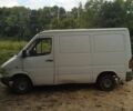 Белый Мерседес Sprinter, объемом двигателя 2.3 л и пробегом 563 тыс. км за 3300 $, фото 1 на Automoto.ua