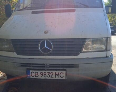 Білий Мерседес Sprinter, об'ємом двигуна 2 л та пробігом 356 тис. км за 2044 $, фото 2 на Automoto.ua