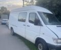 Белый Мерседес Sprinter, объемом двигателя 2.3 л и пробегом 300 тыс. км за 3500 $, фото 1 на Automoto.ua