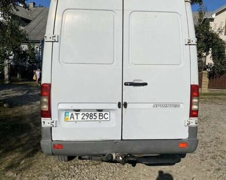 Білий Мерседес Sprinter, об'ємом двигуна 2.87 л та пробігом 400 тис. км за 7100 $, фото 3 на Automoto.ua