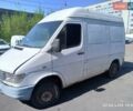 Белый Мерседес Sprinter, объемом двигателя 2.3 л и пробегом 700 тыс. км за 4500 $, фото 1 на Automoto.ua