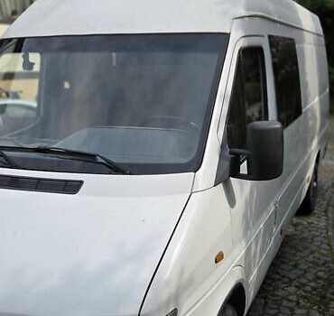 Белый Мерседес Sprinter, объемом двигателя 2.9 л и пробегом 710 тыс. км за 8000 $, фото 1 на Automoto.ua