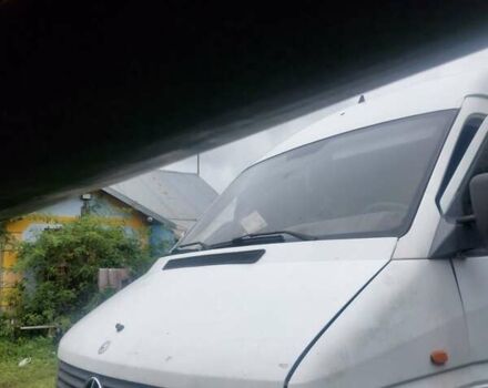 Белый Мерседес Sprinter, объемом двигателя 0 л и пробегом 1000 тыс. км за 6000 $, фото 1 на Automoto.ua
