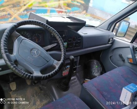 Белый Мерседес Sprinter, объемом двигателя 2.3 л и пробегом 600 тыс. км за 6700 $, фото 5 на Automoto.ua