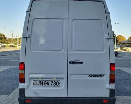 Белый Мерседес Sprinter, объемом двигателя 2.9 л и пробегом 550 тыс. км за 2300 $, фото 9 на Automoto.ua