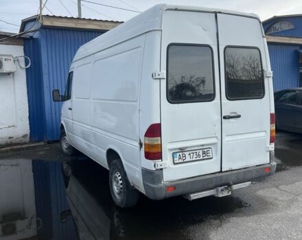 Белый Мерседес Sprinter, объемом двигателя 2.5 л и пробегом 200 тыс. км за 2835 $, фото 6 на Automoto.ua