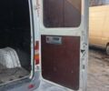 Белый Мерседес Sprinter, объемом двигателя 2.3 л и пробегом 200 тыс. км за 6000 $, фото 4 на Automoto.ua
