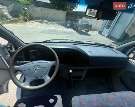 Білий Мерседес Sprinter, об'ємом двигуна 0 л та пробігом 650 тис. км за 4350 $, фото 1 на Automoto.ua