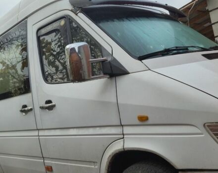 Белый Мерседес Sprinter, объемом двигателя 0 л и пробегом 422 тыс. км за 9000 $, фото 4 на Automoto.ua