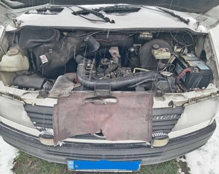 Белый Мерседес Sprinter, объемом двигателя 2.87 л и пробегом 500 тыс. км за 6000 $, фото 3 на Automoto.ua