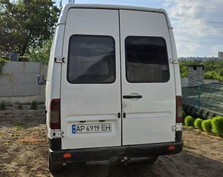 Белый Мерседес Sprinter, объемом двигателя 2.87 л и пробегом 400 тыс. км за 4500 $, фото 4 на Automoto.ua