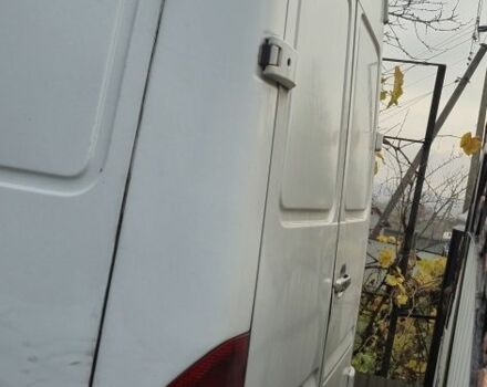 Белый Мерседес Sprinter, объемом двигателя 0 л и пробегом 422 тыс. км за 9000 $, фото 3 на Automoto.ua