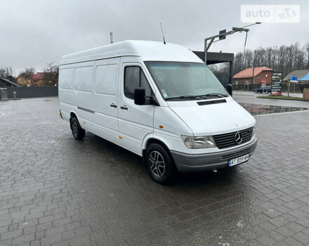 Белый Мерседес Sprinter, объемом двигателя 2.87 л и пробегом 222 тыс. км за 14999 $, фото 2 на Automoto.ua