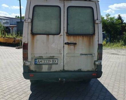 Белый Мерседес Sprinter, объемом двигателя 2.9 л и пробегом 625 тыс. км за 3700 $, фото 4 на Automoto.ua