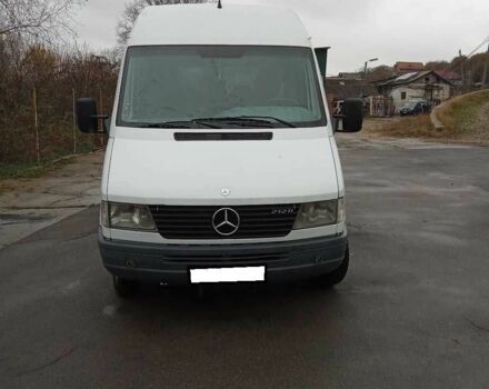 Білий Мерседес Sprinter, об'ємом двигуна 2.9 л та пробігом 400 тис. км за 2350 $, фото 1 на Automoto.ua