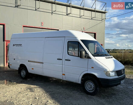 Мерседес Sprinter 1999 в Тернополе на Automoto.ua Белый Мерседес Sprinter, объемом двигателя 2.9 л и пробегом 30 тыс. км за 9699 $, фото 5 на Automoto.ua