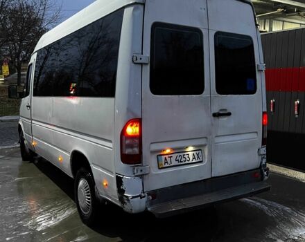 Белый Мерседес Sprinter, объемом двигателя 2.9 л и пробегом 200 тыс. км за 3500 $, фото 8 на Automoto.ua