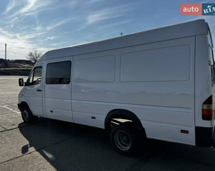 Белый Мерседес Sprinter, объемом двигателя 2.9 л и пробегом 680 тыс. км за 14000 $, фото 15 на Automoto.ua