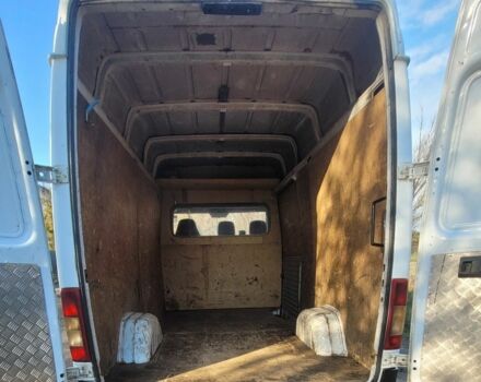 Белый Мерседес Sprinter, объемом двигателя 0 л и пробегом 400 тыс. км за 4500 $, фото 6 на Automoto.ua