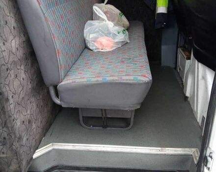 Білий Мерседес Sprinter, об'ємом двигуна 2.9 л та пробігом 400 тис. км за 2350 $, фото 5 на Automoto.ua