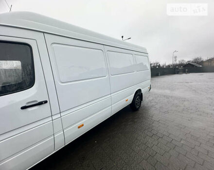 Белый Мерседес Sprinter, объемом двигателя 2.87 л и пробегом 222 тыс. км за 14999 $, фото 48 на Automoto.ua