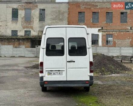 Белый Мерседес Sprinter, объемом двигателя 2.8 л и пробегом 700 тыс. км за 4200 $, фото 3 на Automoto.ua