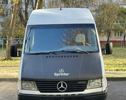 Белый Мерседес Sprinter, объемом двигателя 2.87 л и пробегом 600 тыс. км за 4900 $, фото 3 на Automoto.ua