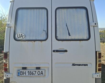 Белый Мерседес Sprinter, объемом двигателя 2.9 л и пробегом 850 тыс. км за 7000 $, фото 2 на Automoto.ua