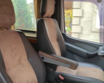 Белый Мерседес Sprinter, объемом двигателя 0 л и пробегом 422 тыс. км за 9000 $, фото 7 на Automoto.ua
