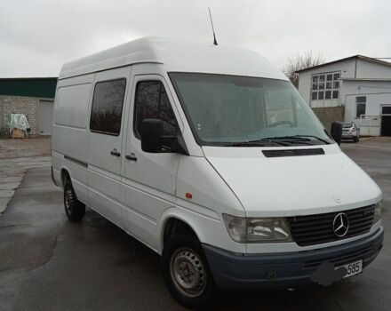 Белый Мерседес Sprinter, объемом двигателя 2.9 л и пробегом 400 тыс. км за 1900 $, фото 7 на Automoto.ua