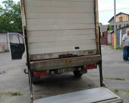 Белый Мерседес Sprinter, объемом двигателя 0 л и пробегом 640 тыс. км за 8300 $, фото 5 на Automoto.ua