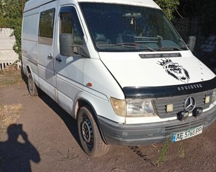 Белый Мерседес Sprinter, объемом двигателя 2.9 л и пробегом 45 тыс. км за 4000 $, фото 2 на Automoto.ua