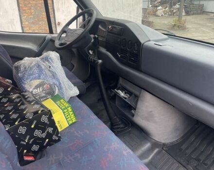 Белый Мерседес Sprinter, объемом двигателя 2.9 л и пробегом 450 тыс. км за 3900 $, фото 6 на Automoto.ua