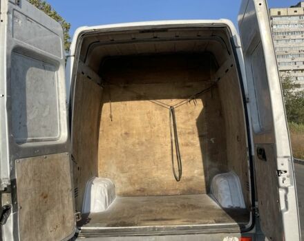 Белый Мерседес Sprinter, объемом двигателя 2.9 л и пробегом 560 тыс. км за 4200 $, фото 5 на Automoto.ua