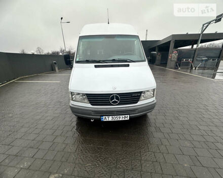 Белый Мерседес Sprinter, объемом двигателя 2.87 л и пробегом 222 тыс. км за 14999 $, фото 20 на Automoto.ua