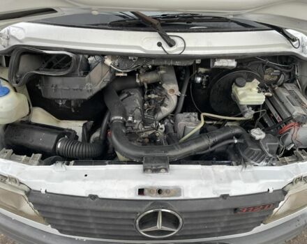 Белый Мерседес Sprinter, объемом двигателя 0 л и пробегом 2 тыс. км за 6500 $, фото 5 на Automoto.ua