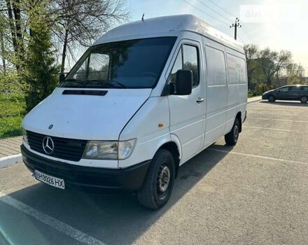 Білий Мерседес Sprinter, об'ємом двигуна 2.3 л та пробігом 300 тис. км за 4500 $, фото 4 на Automoto.ua