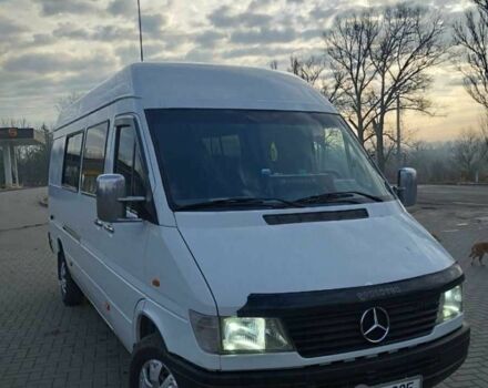 Белый Мерседес Sprinter, объемом двигателя 2.9 л и пробегом 550 тыс. км за 2600 $, фото 10 на Automoto.ua