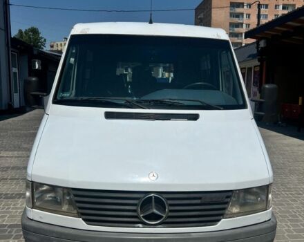 Белый Мерседес Sprinter, объемом двигателя 0 л и пробегом 650 тыс. км за 4350 $, фото 1 на Automoto.ua