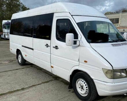 Мерседес Sprinter 1999 в Одессе на Automoto.ua Белый Мерседес Sprinter, объемом двигателя 2.9 л и пробегом 100 тыс. км за 4800 $, фото 4 на Automoto.ua