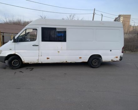 Белый Мерседес Sprinter, объемом двигателя 0.29 л и пробегом 500 тыс. км за 4600 $, фото 2 на Automoto.ua