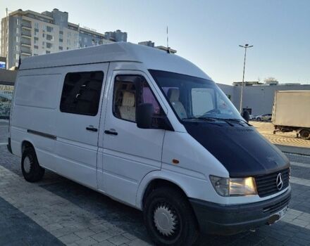 Білий Мерседес Sprinter, об'ємом двигуна 2.9 л та пробігом 450 тис. км за 1775 $, фото 4 на Automoto.ua