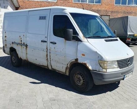 Белый Мерседес Sprinter, объемом двигателя 2.9 л и пробегом 625 тыс. км за 3700 $, фото 8 на Automoto.ua