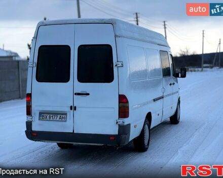 Белый Мерседес Sprinter, объемом двигателя 29 л и пробегом 350 тыс. км за 6900 $, фото 6 на Automoto.ua