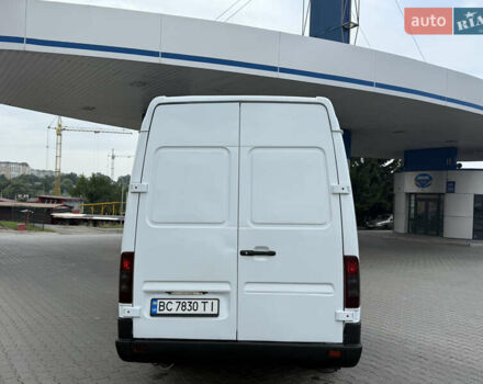 Белый Мерседес Sprinter, объемом двигателя 2.2 л и пробегом 354 тыс. км за 8500 $, фото 13 на Automoto.ua